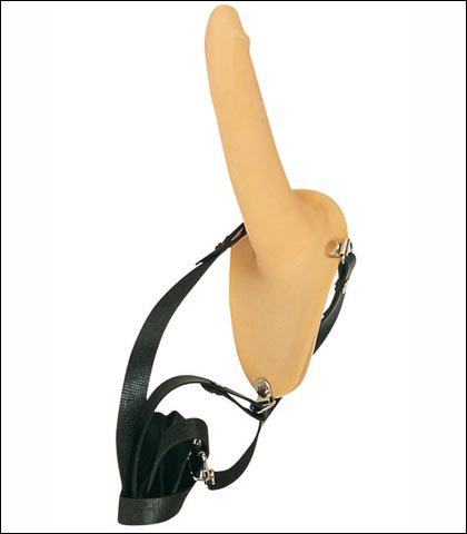 ANALNI STRAP ON U CRNOJ BOJI