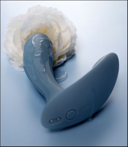 Erica vibrator sa aplikacijom